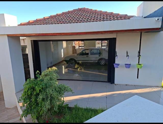 3 BEDROOM HOUSE FOR SALE IN ELANDSPOORT